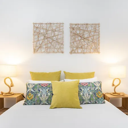 Whome Modern Luxury In Lisbon's Historic Center Apartment *