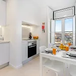 Whome Modern Luxury In Lisbon's Historic Center Apartament
